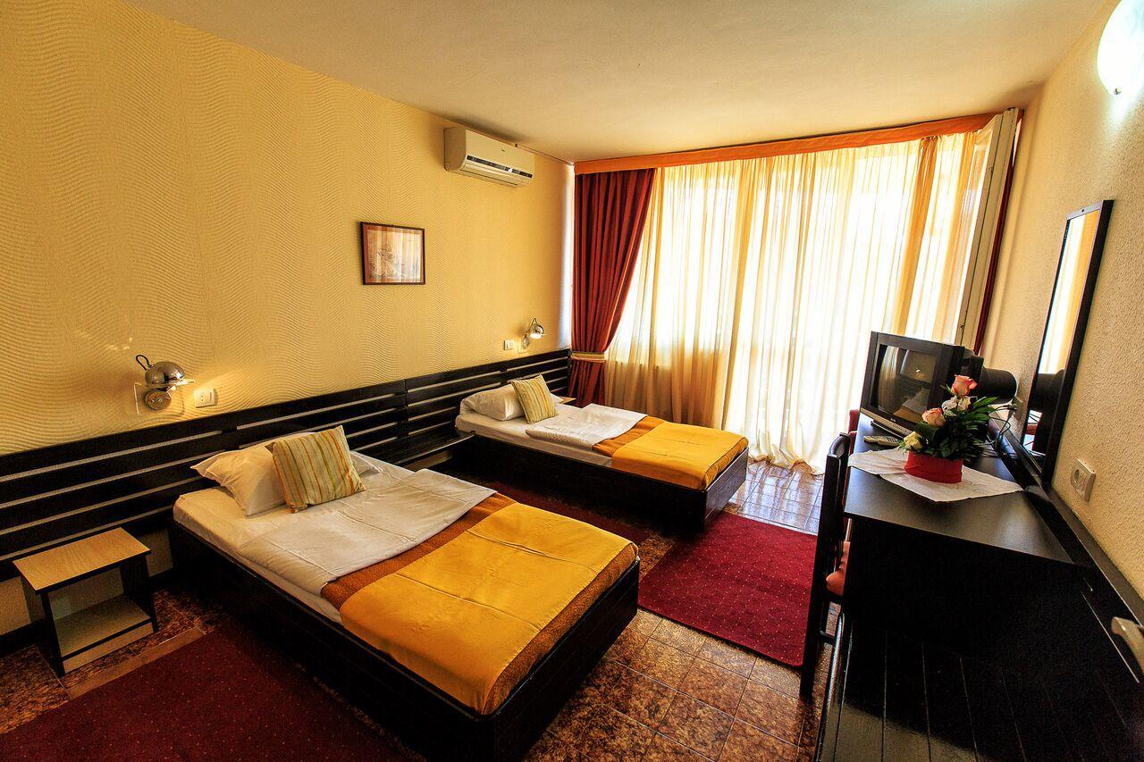 Hotel Korali Сутоморе Екстер'єр фото